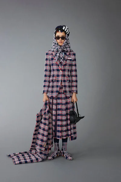 Look 32